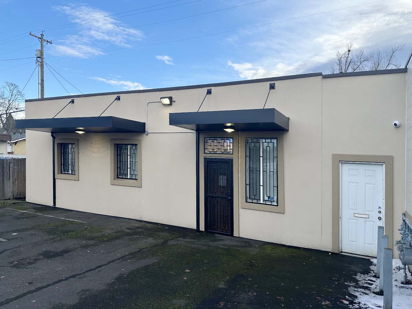 SMI Real Estate - 1030 Broadway St NE, Salem, OR 97301