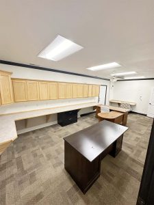 1030-Broadway-St-NE-05