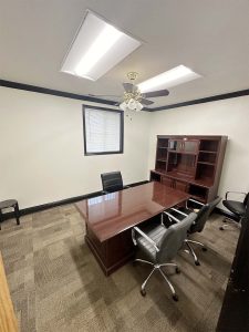 1030-Broadway-St-NE-06