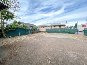 1105-14th-St-SE-01