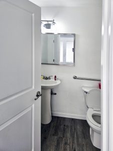 1206 NE Adams St McMinnville_03