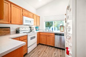 1625 1627 SE Cortland Ave Dallas Hi Res-11