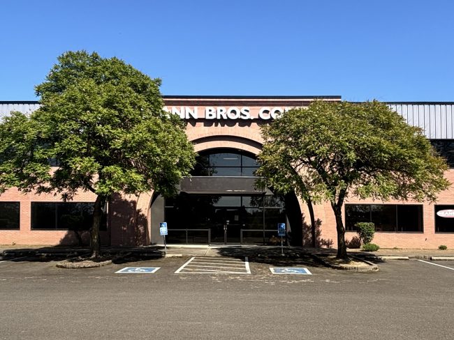 1852-fescue-st-albany-or-97322