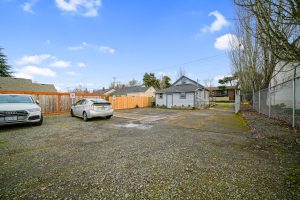 1875 Liberty St NE 22