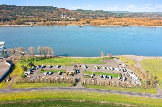 SMI Real Estate - Columbia Riverfront Rv Park - 1881 Dike Rd, Woodland, WA