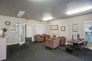 2555-Silverton-Rd-NE-07