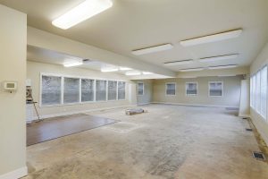 2555-Silverton-Rd-NE-12