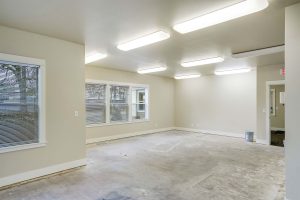 2555-Silverton-Rd-NE-13