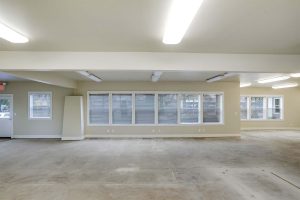 2555-Silverton-Rd-NE-15