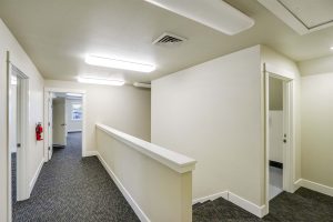 2555-Silverton-Rd-NE-16