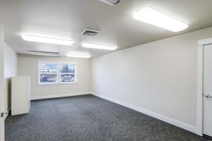 2555-Silverton-Rd-NE-20