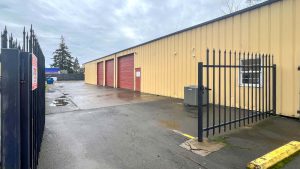 2608-Cherry-Ave-NE-Salem-OR-97301-08
