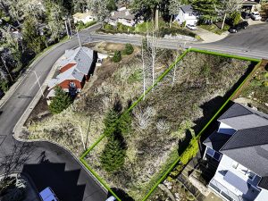 2724-Prominent-Ct-S-1