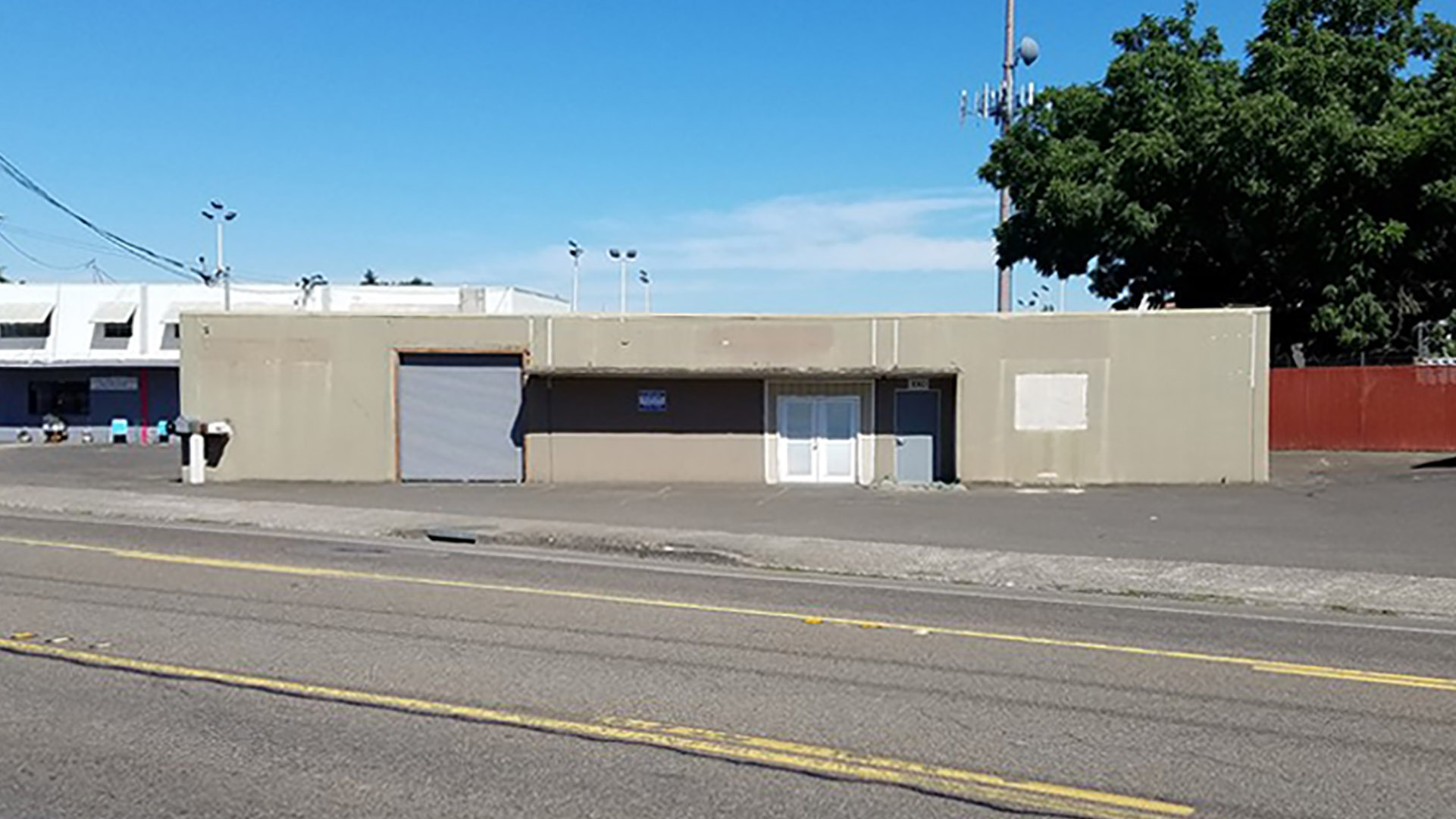 SMI Real Estate - 3060 River Rd N, Salem