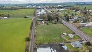 34111-hwy-99e-tangent-06