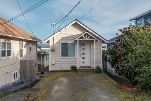 443 7th St SW Newport OR 97365_05