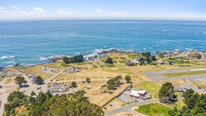 492-Machi-Rd-Whitethorn-CA-2