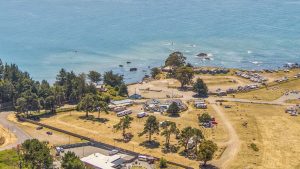 492-Machi-Rd-Whitethorn-CA-3