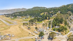 492-Machi-Rd-Whitethorn-CA-5