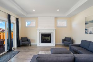 552 NE Dogwood St-8_1