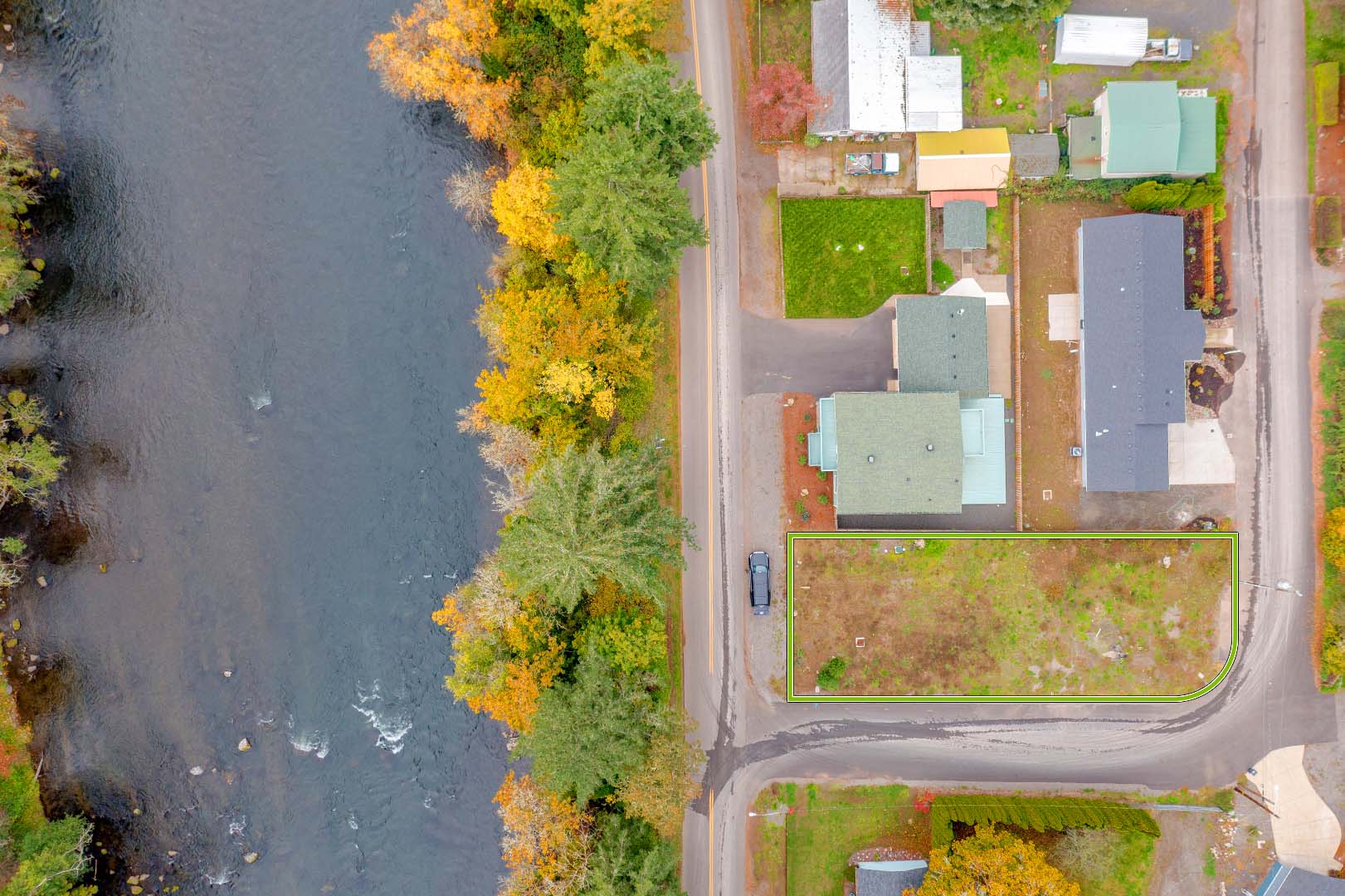 SMI Real Estate - 713 NW 7th Pl, Mill City OR, 97360