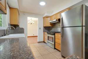 916 Moneda Ave N-14