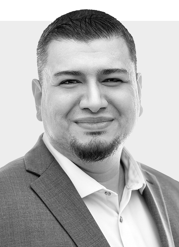 Ernesto Espinoza Broker SMI Real Estate