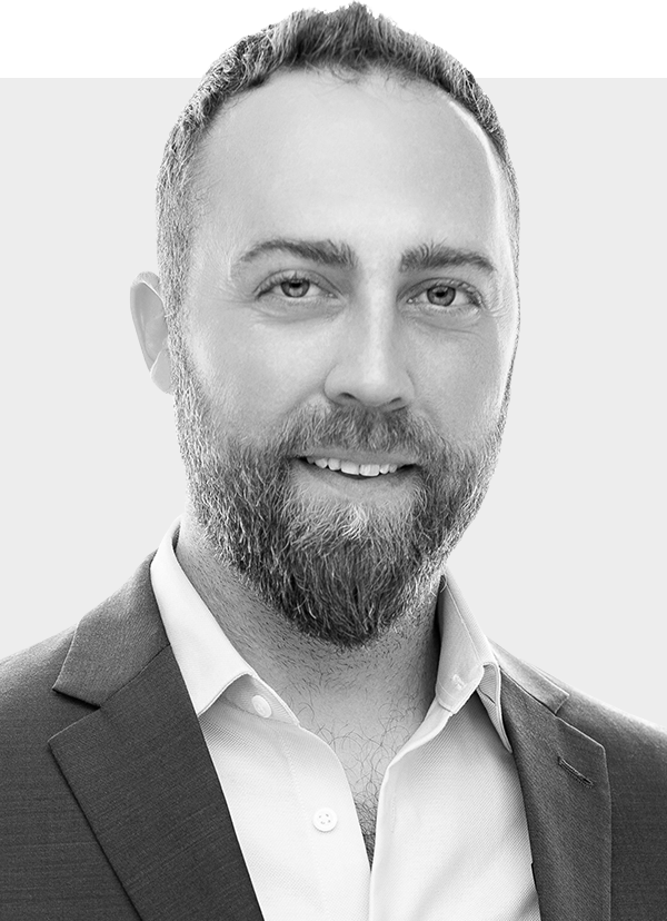 SMI Real Estate Broker Ethan Plumb